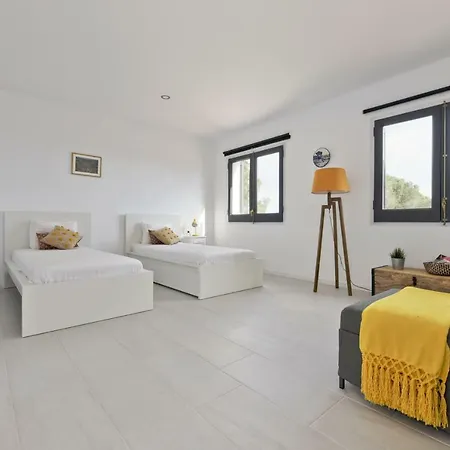 Costa Barcelona Villa *