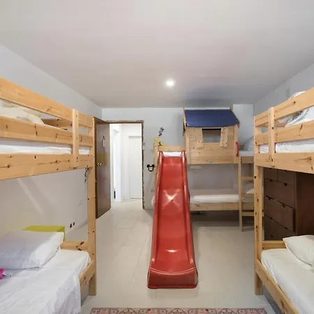 Villa Costa Barcelona *